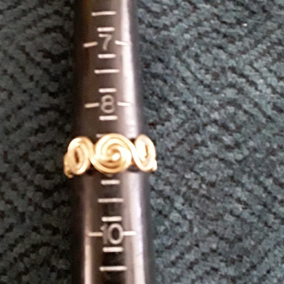 Ring - Picture 2 of 2